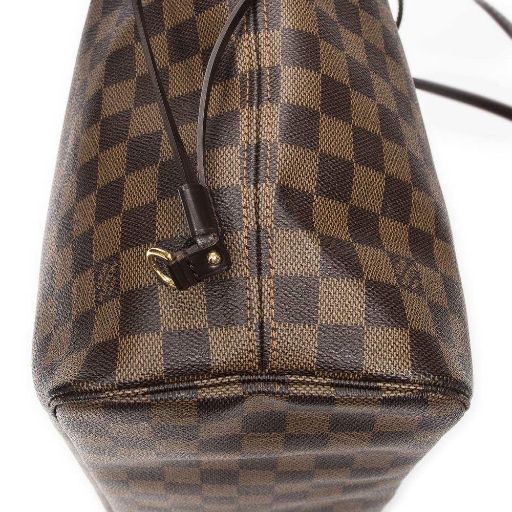 Louis Vuitton Neverfull MM - Picture 8 of 10